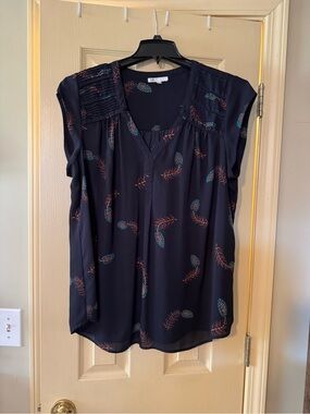 Dr 2 Navy V-Neck Cap Sleeve Blouse with Teal and Coral Feather Motif